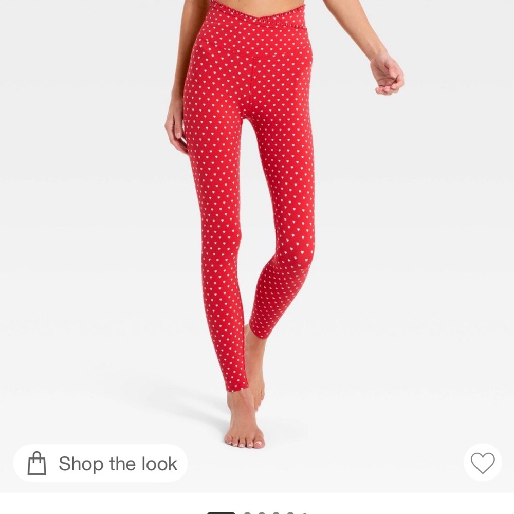 Target Red Heart-Patterned Set NWT - image 2